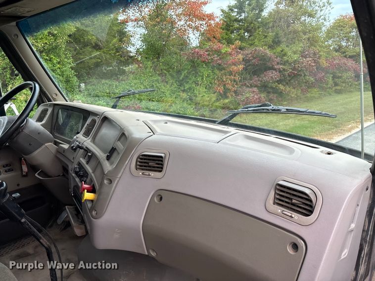 image for item ED2294 2001 Sterling Acterra flatbed truck