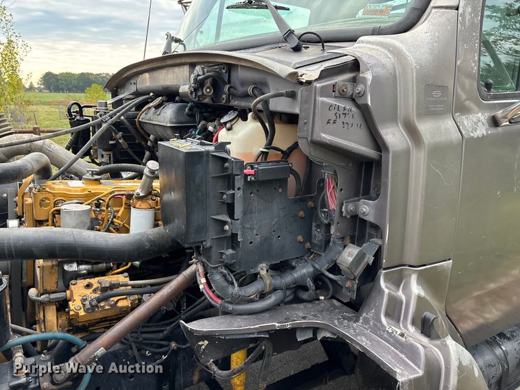 image for item ED2294 2001 Sterling Acterra flatbed truck