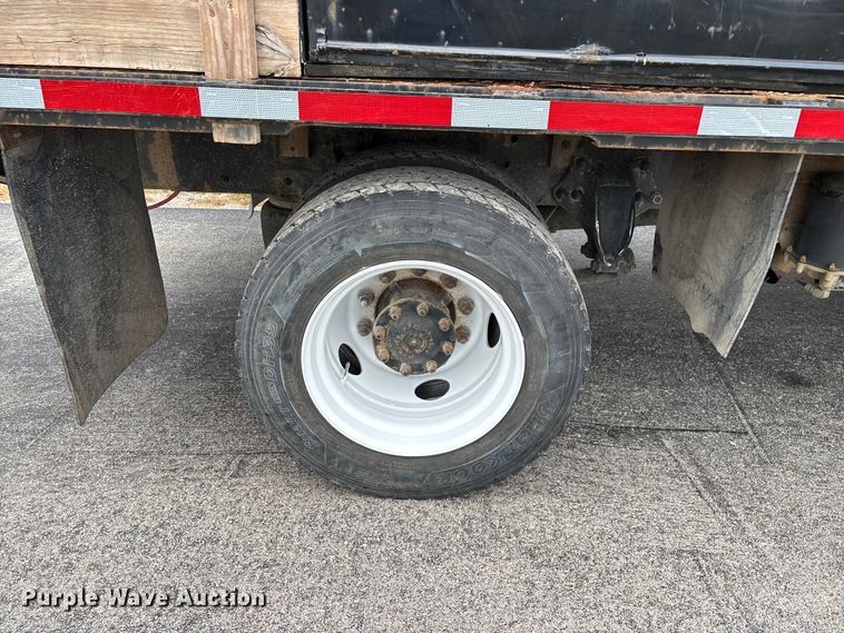 image for item ED2294 2001 Sterling Acterra flatbed truck