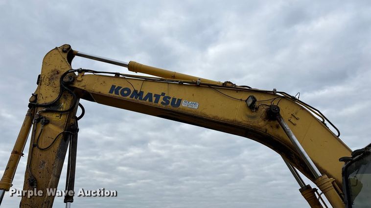 image for item ED2296 2010 Komatsu PC228USLC-3 excavator