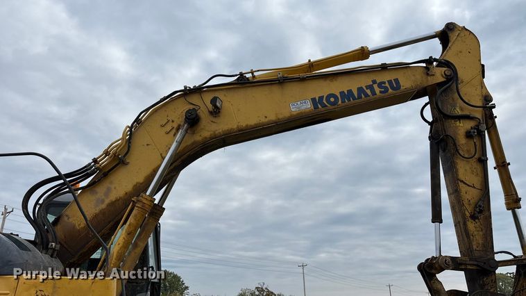 image for item ED2296 2010 Komatsu PC228USLC-3 excavator