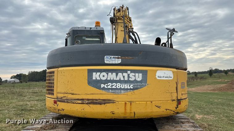 image for item ED2296 2010 Komatsu PC228USLC-3 excavator