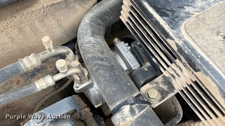 image for item ED2296 2010 Komatsu PC228USLC-3 excavator