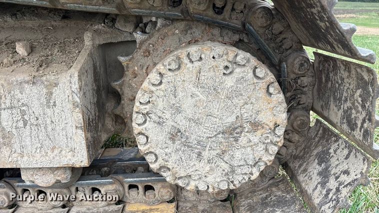 image for item ED2296 2010 Komatsu PC228USLC-3 excavator