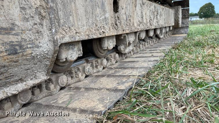 image for item ED2296 2010 Komatsu PC228USLC-3 excavator