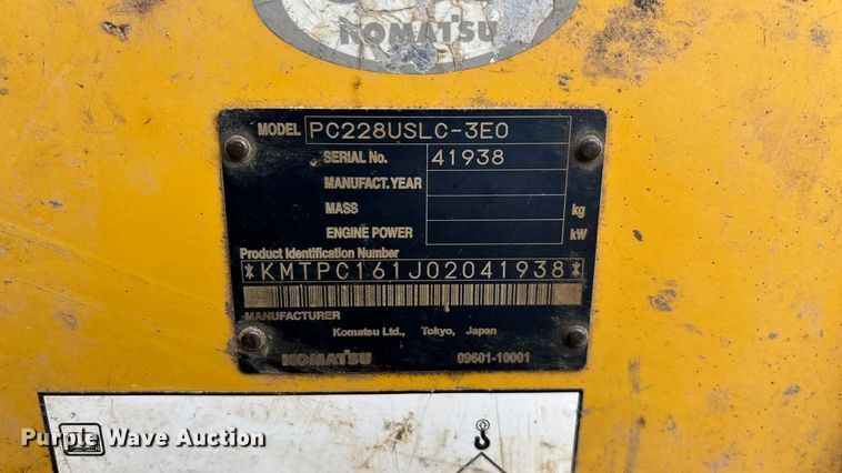 image for item ED2296 2010 Komatsu PC228USLC-3 excavator