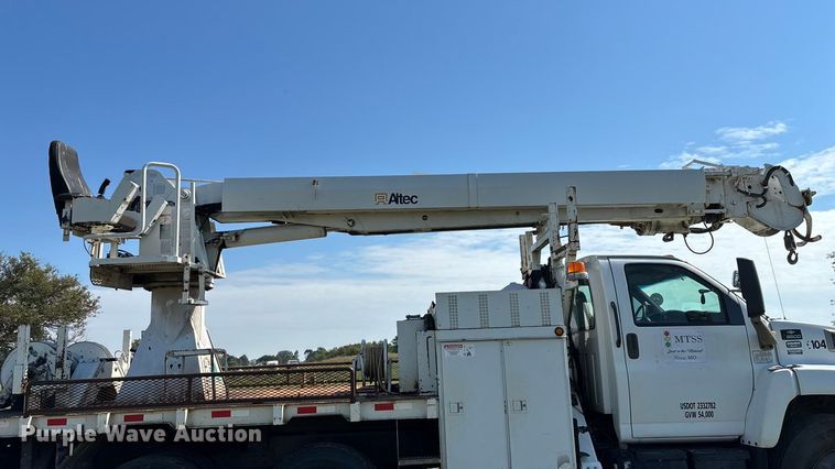 image for item ED2297 2006 Chevrolet C8500 digger derrick truck