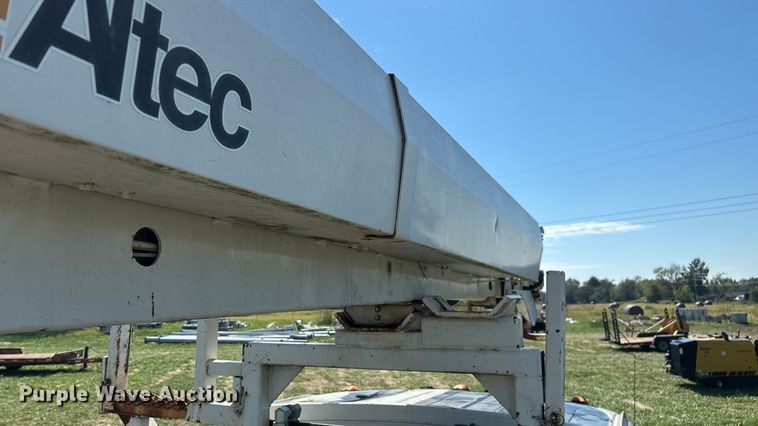 image for item ED2297 2006 Chevrolet C8500 digger derrick truck