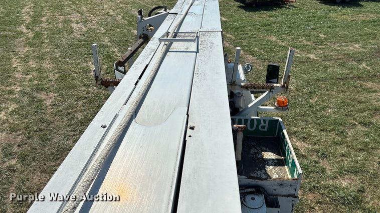 image for item ED2297 2006 Chevrolet C8500 digger derrick truck