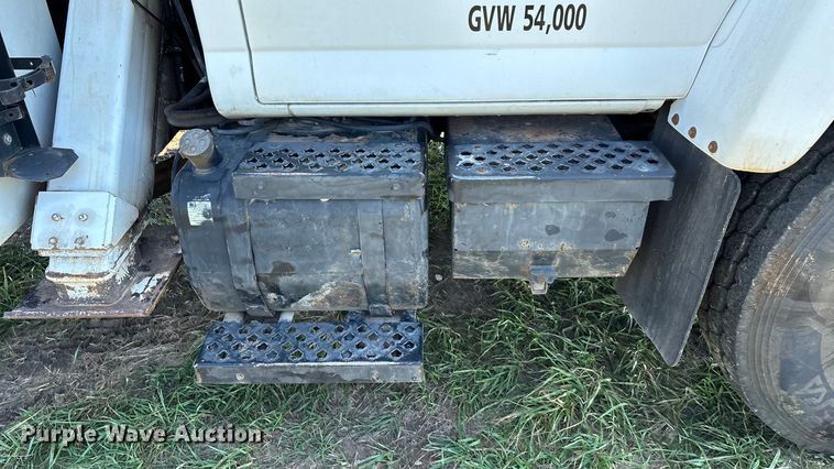 image for item ED2297 2006 Chevrolet C8500 digger derrick truck