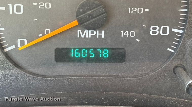 image for item ED2297 2006 Chevrolet C8500 digger derrick truck