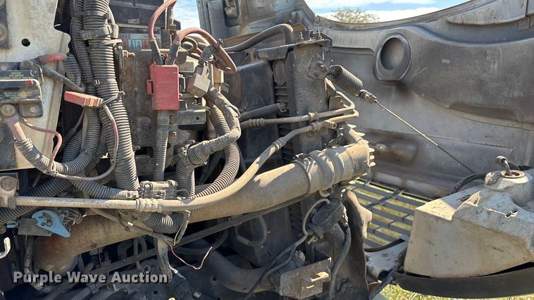 image for item ED2297 2006 Chevrolet C8500 digger derrick truck