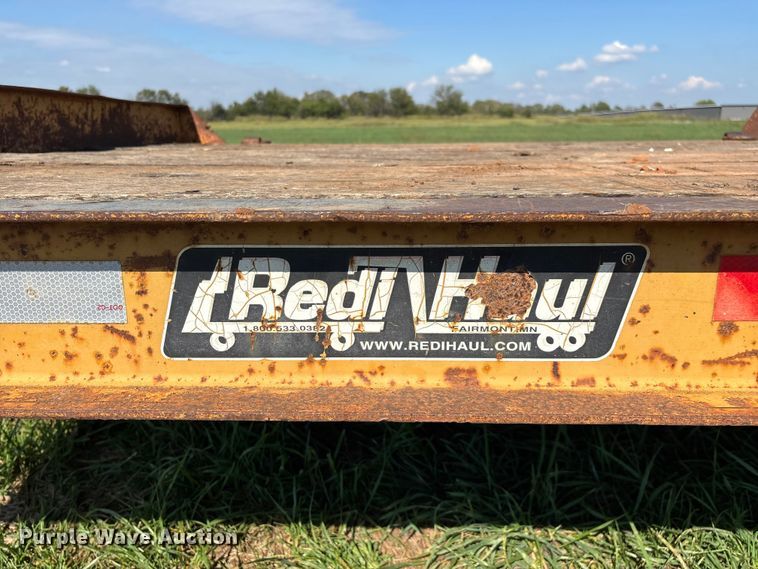 image for item ED2298 2005 Redi Haul equipment trailer