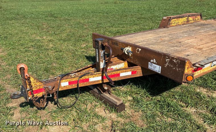 image for item ED2298 2005 Redi Haul equipment trailer