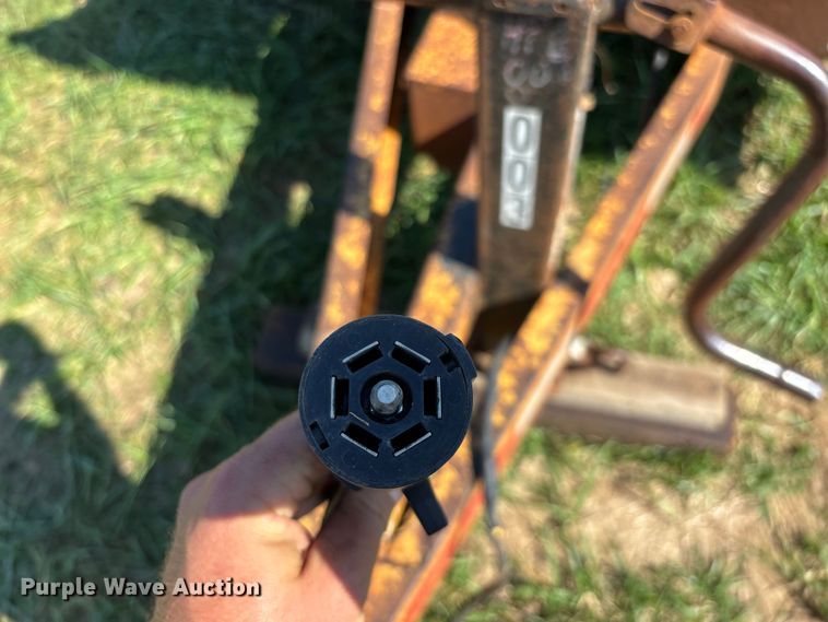 image for item ED2298 2005 Redi Haul equipment trailer