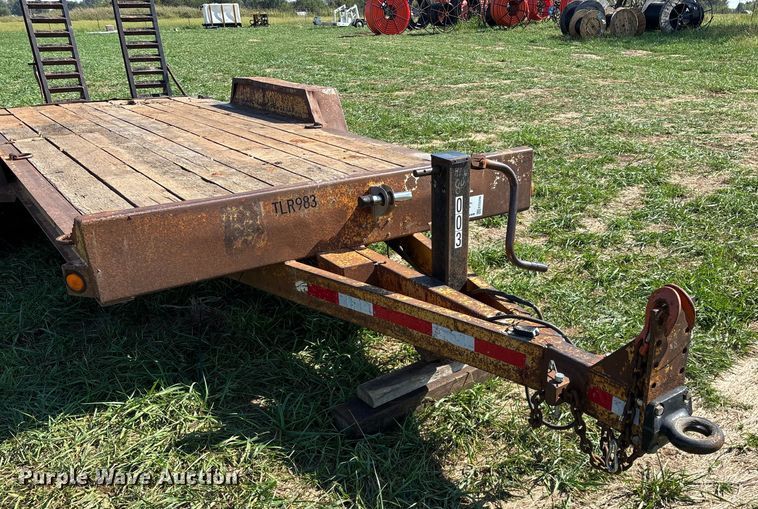 image for item ED2298 2005 Redi Haul equipment trailer