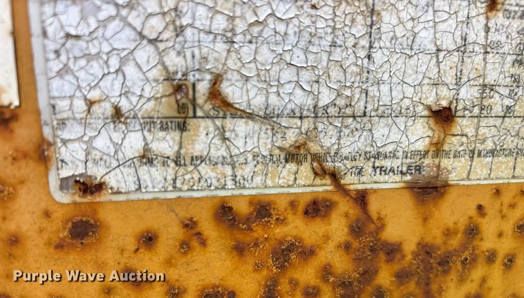 image for item ED2298 2005 Redi Haul equipment trailer