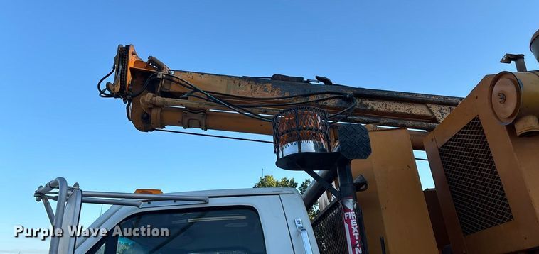 image for item ED2300 1992 Ford F700 pressure digger truck