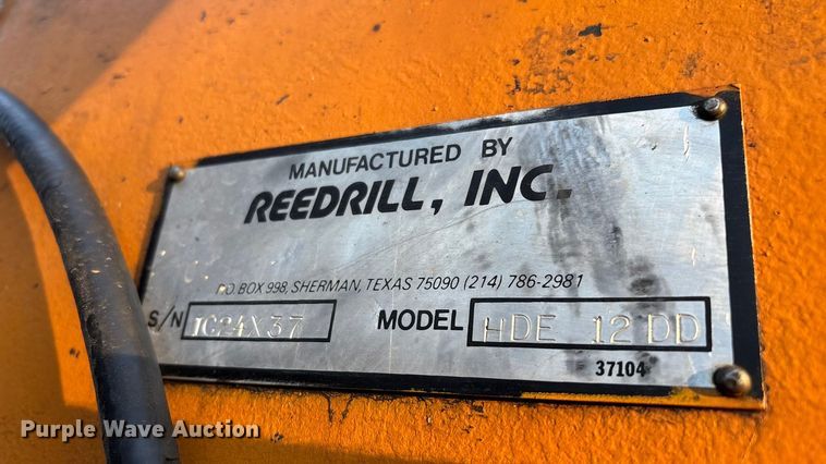 image for item ED2300 1992 Ford F700 pressure digger truck