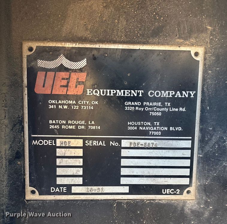 image for item ED2300 1992 Ford F700 pressure digger truck