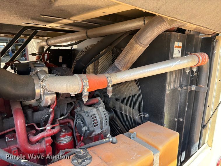 image for item ED5929 2015 Doosan P425/HP375WCU-T4I air compressor