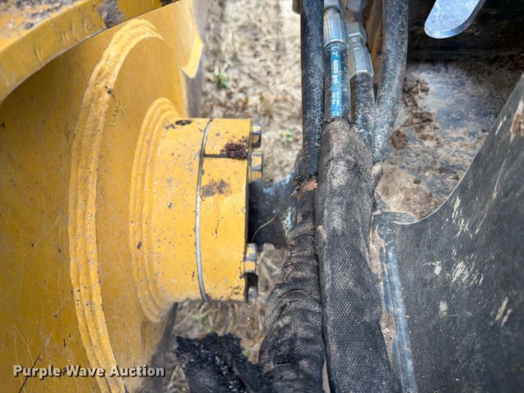 image for item ED5931 2017 John Deere 750K XLT dozer