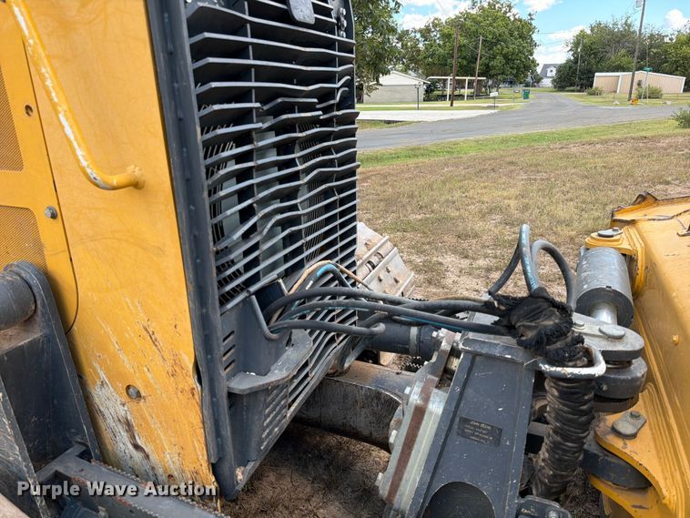 image for item ED5931 2017 John Deere 750K XLT dozer