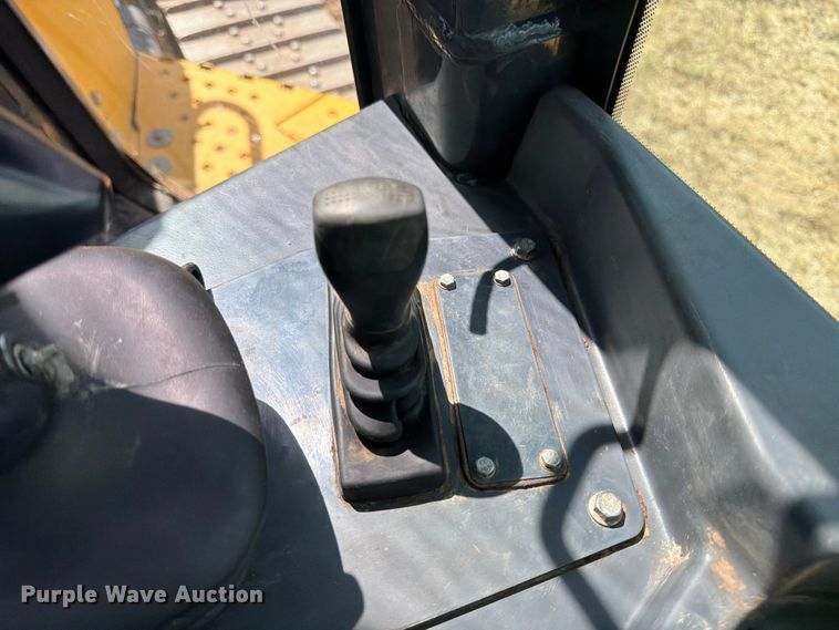 image for item ED5931 2017 John Deere 750K XLT dozer