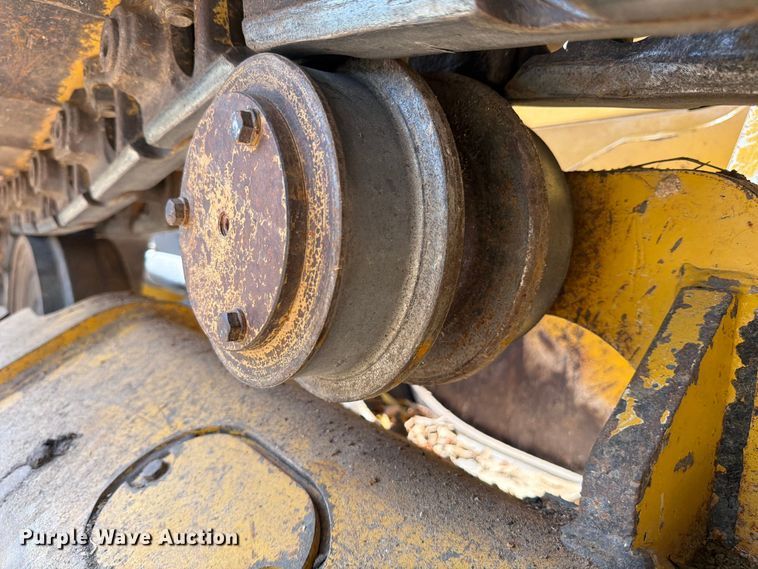 image for item ED5931 2017 John Deere 750K XLT dozer