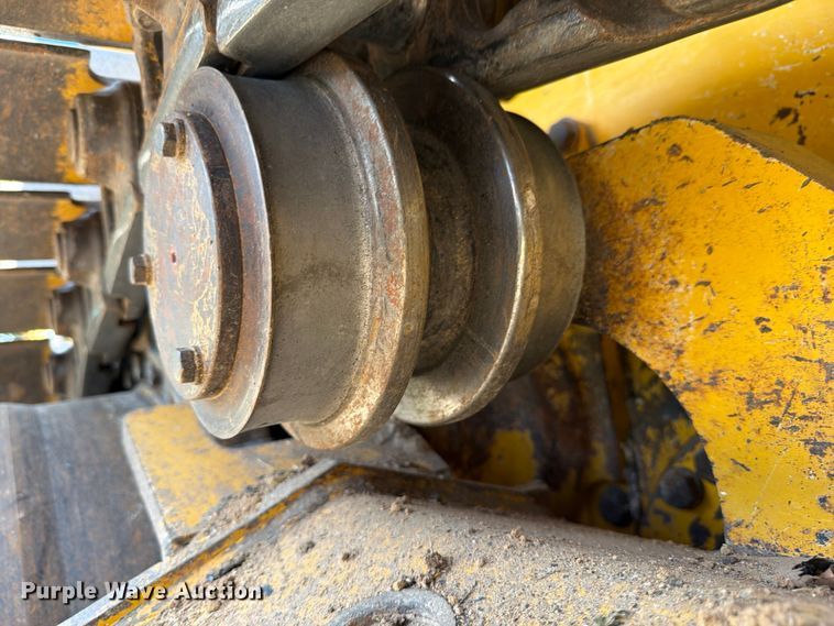 image for item ED5931 2017 John Deere 750K XLT dozer