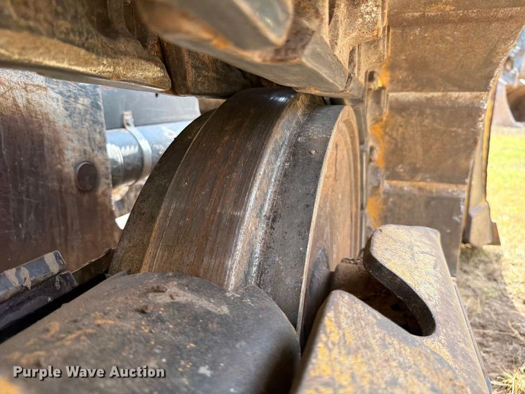 image for item ED5931 2017 John Deere 750K XLT dozer