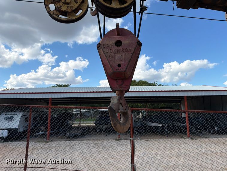 image for item ED5939 1983 Grove RT-740 crane