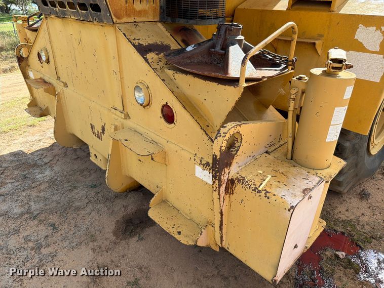 image for item ED5939 1983 Grove RT-740 crane