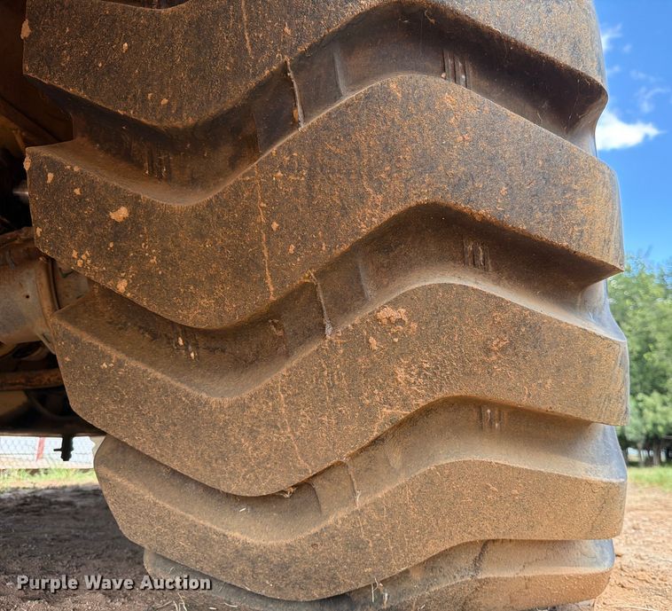 image for item ED5939 1983 Grove RT-740 crane