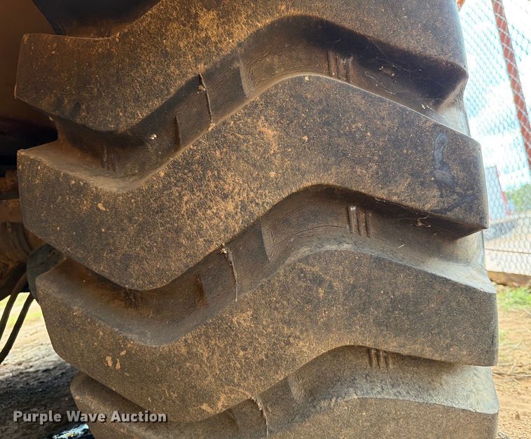 image for item ED5939 1983 Grove RT-740 crane