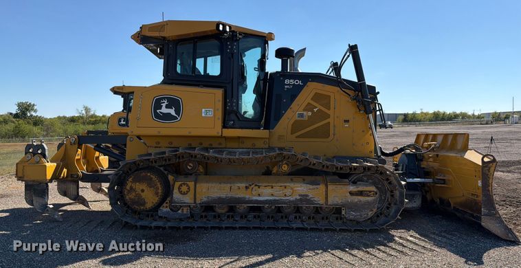 TOPADOR FRONTAL 2022 JOHN DEERE 850LWLT