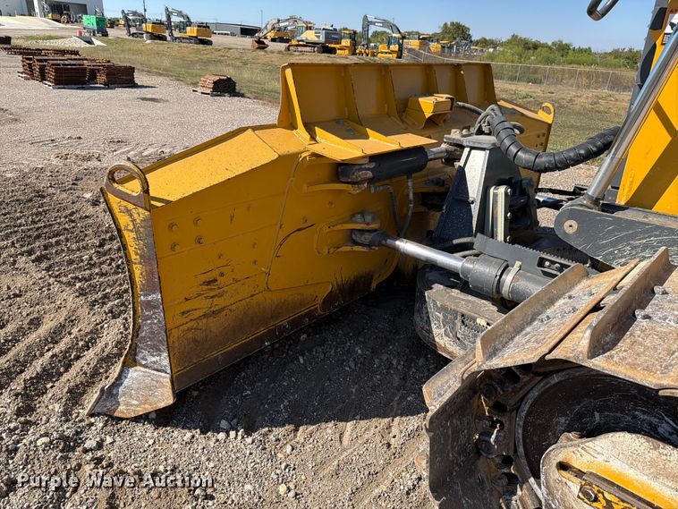 image for item ED5970 2022 John Deere 850L WLT dozer