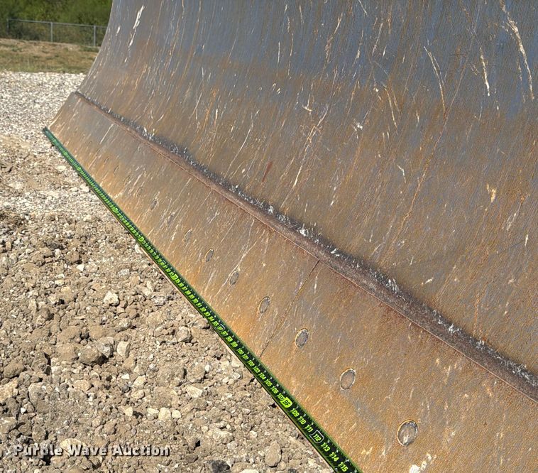 image for item ED5970 2022 John Deere 850L WLT dozer