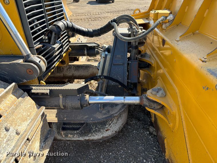 image for item ED5970 2022 John Deere 850L WLT dozer