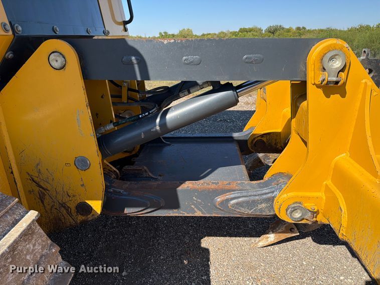 image for item ED5970 2022 John Deere 850L WLT dozer