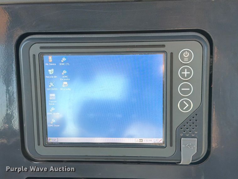 image for item ED5970 2022 John Deere 850L WLT dozer