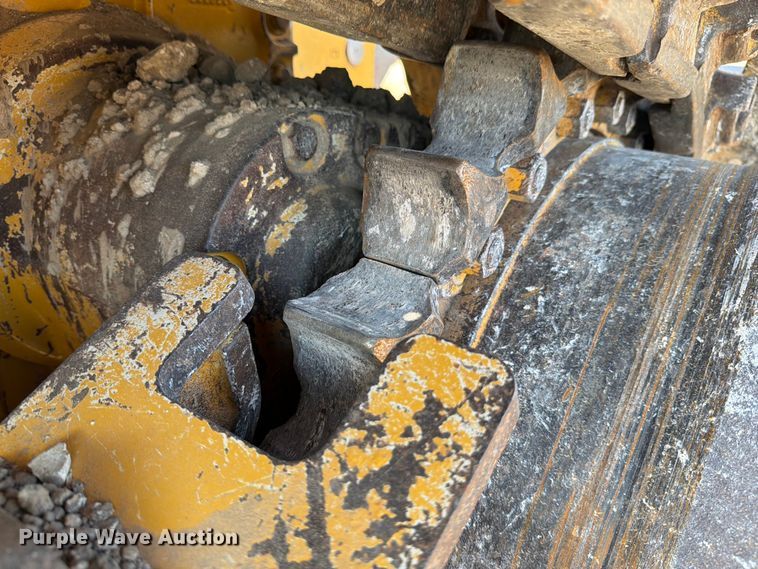 image for item ED5970 2022 John Deere 850L WLT dozer