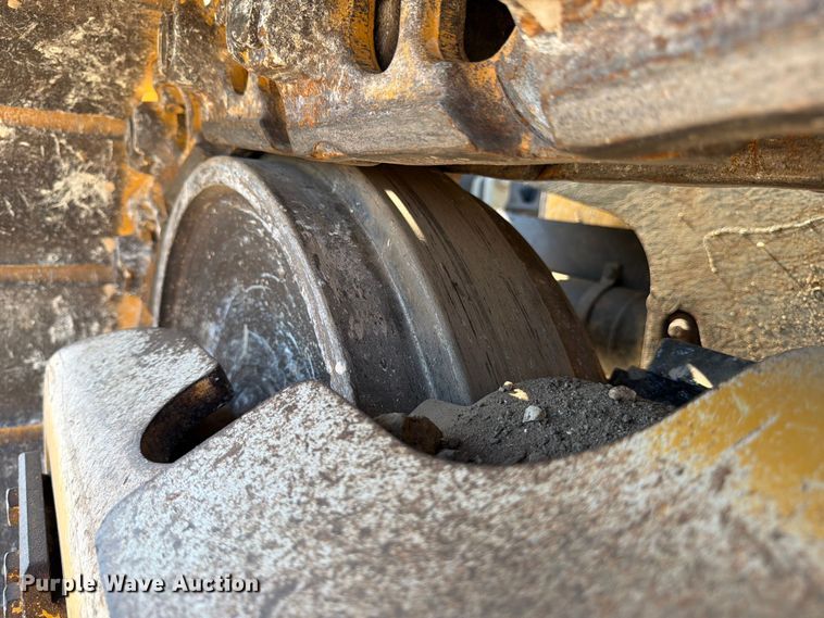 image for item ED5970 2022 John Deere 850L WLT dozer