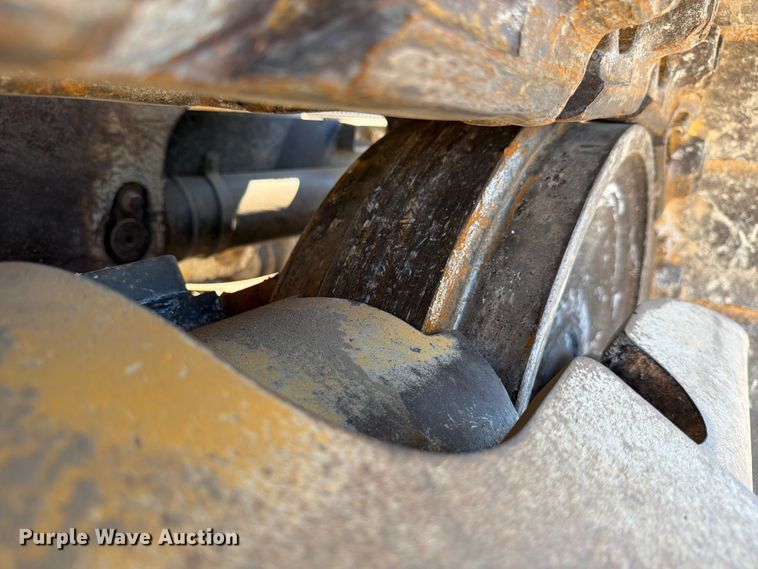 image for item ED5970 2022 John Deere 850L WLT dozer