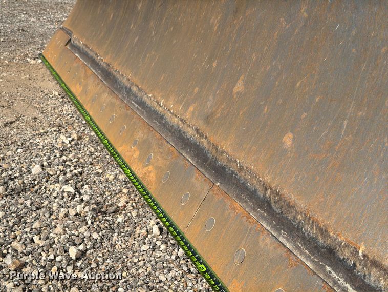 image for item ED5971 2022 John Deere 850L WLT dozer