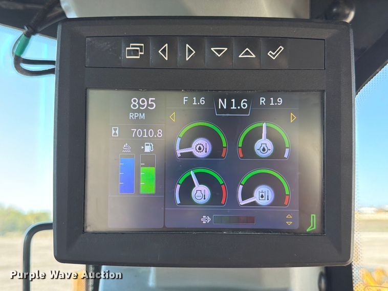 image for item ED5971 2022 John Deere 850L WLT dozer