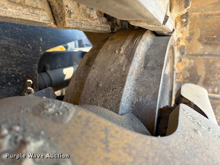 image for item ED5971 2022 John Deere 850L WLT dozer