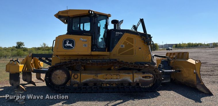 TOPADOR FRONTAL 2022 JOHN DEERE 850LWLT