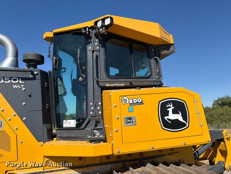 image for item ED5972 2022 John Deere 850L WLT dozer