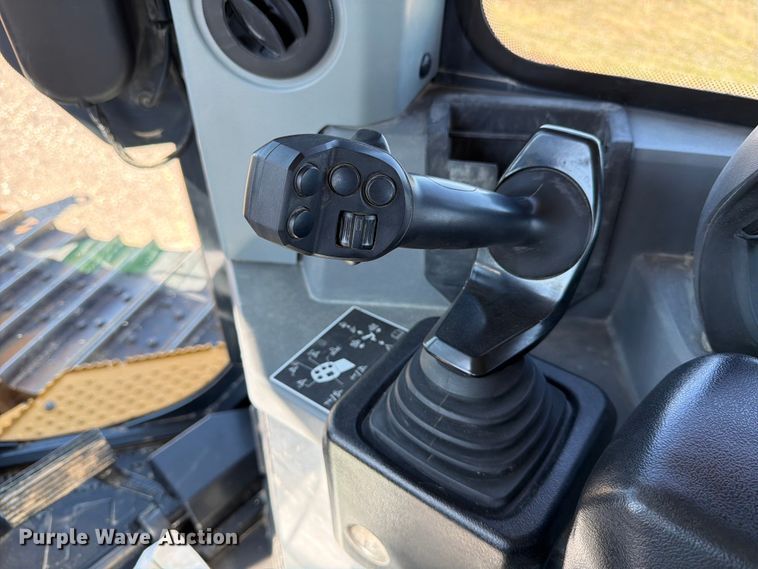 image for item ED5972 2022 John Deere 850L WLT dozer